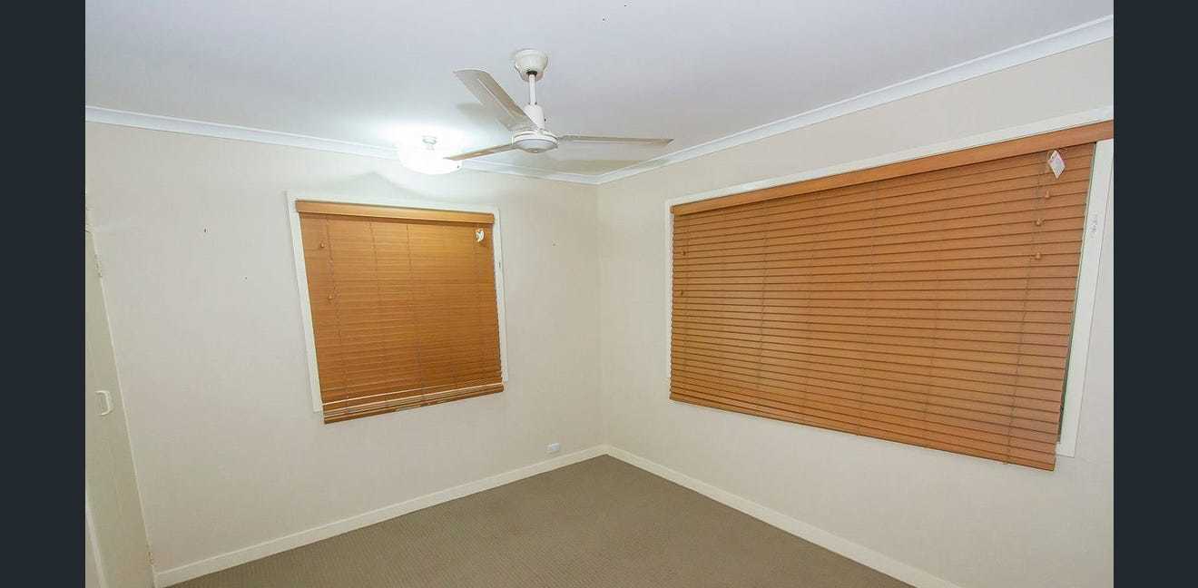 49 Aramac Drive, Clinton  QLD  4680