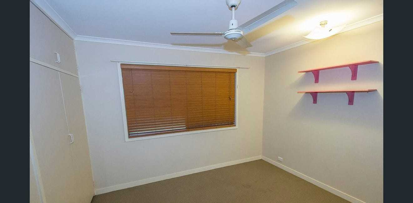 49 Aramac Drive, Clinton  QLD  4680