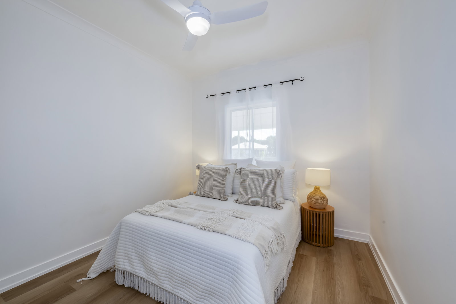 204 Walker Street, Svensson Heights  QLD  4670