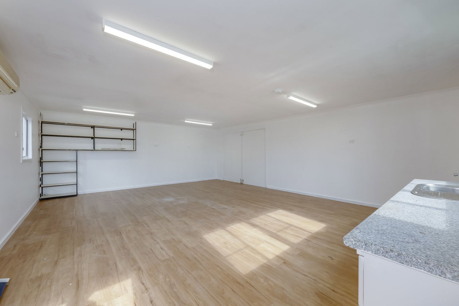 204 Walker Street, Svensson Heights  QLD  4670