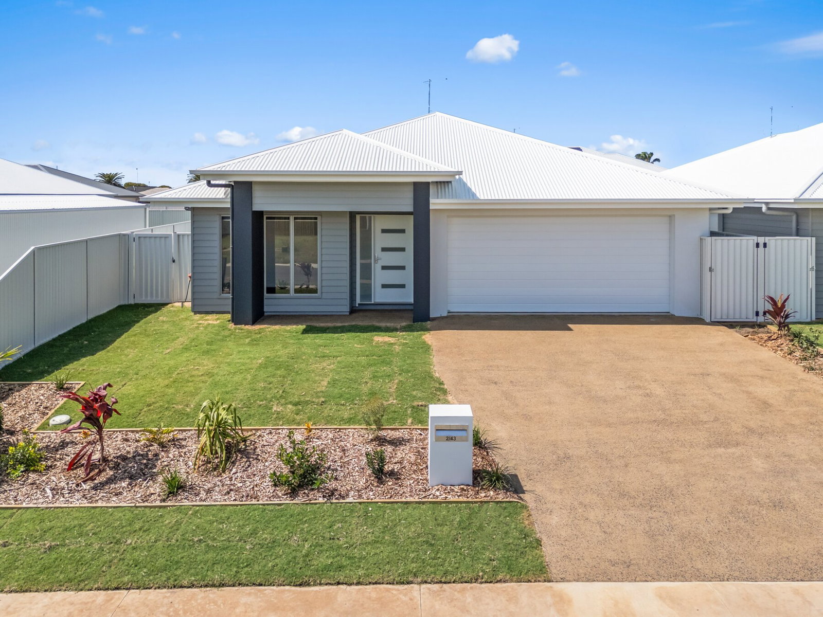 43 Golf View Drive, Coral Cove  QLD  4670