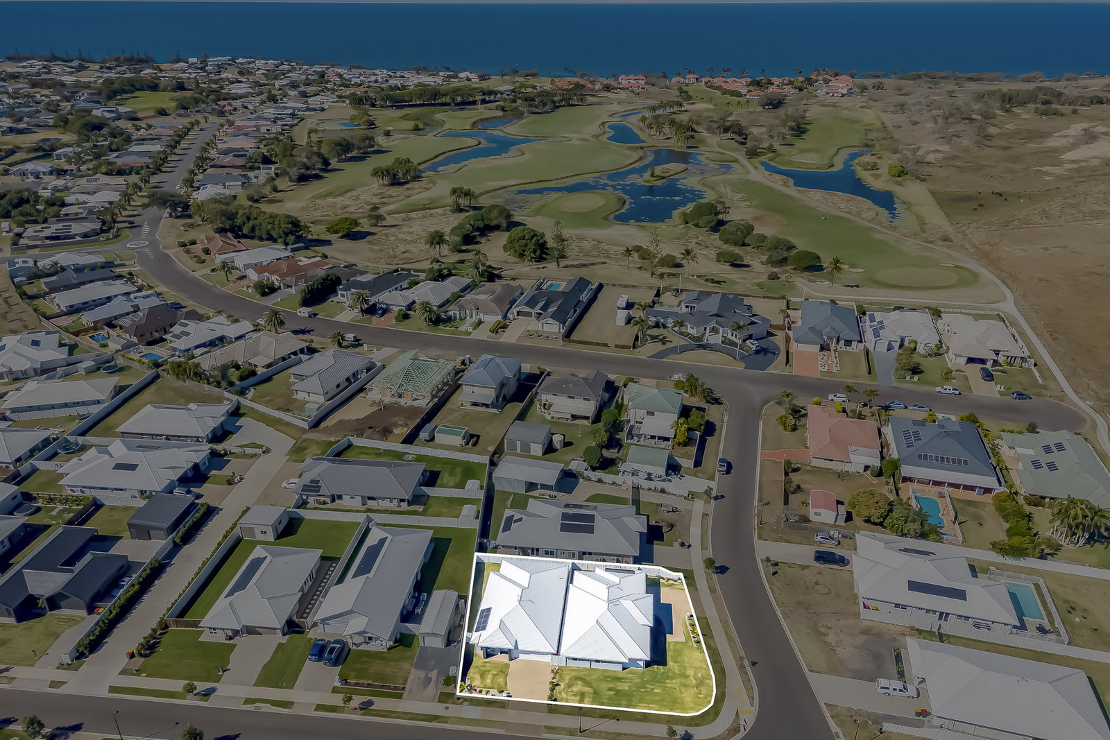43 Golf View Drive, Coral Cove  QLD  4670