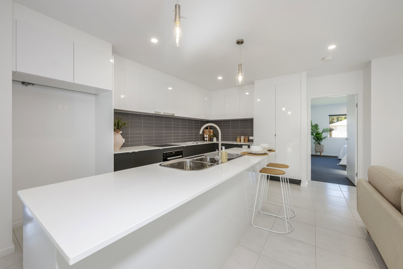 43 Golf View Drive, Coral Cove  QLD  4670