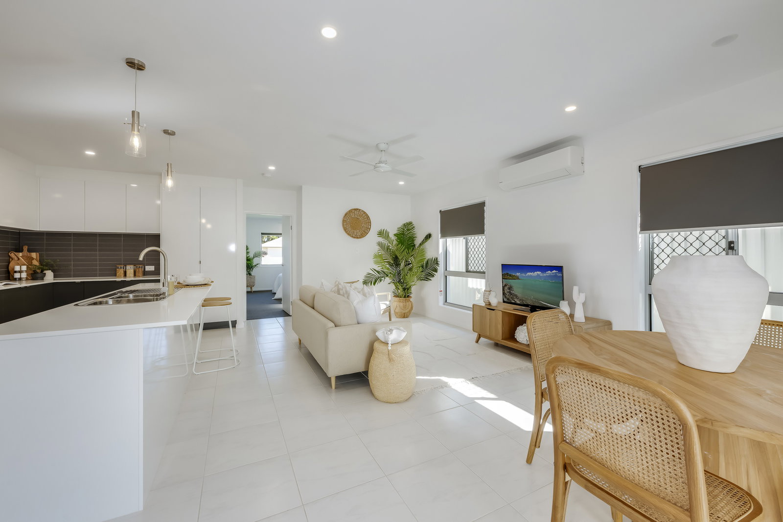 43 Golf View Drive, Coral Cove  QLD  4670