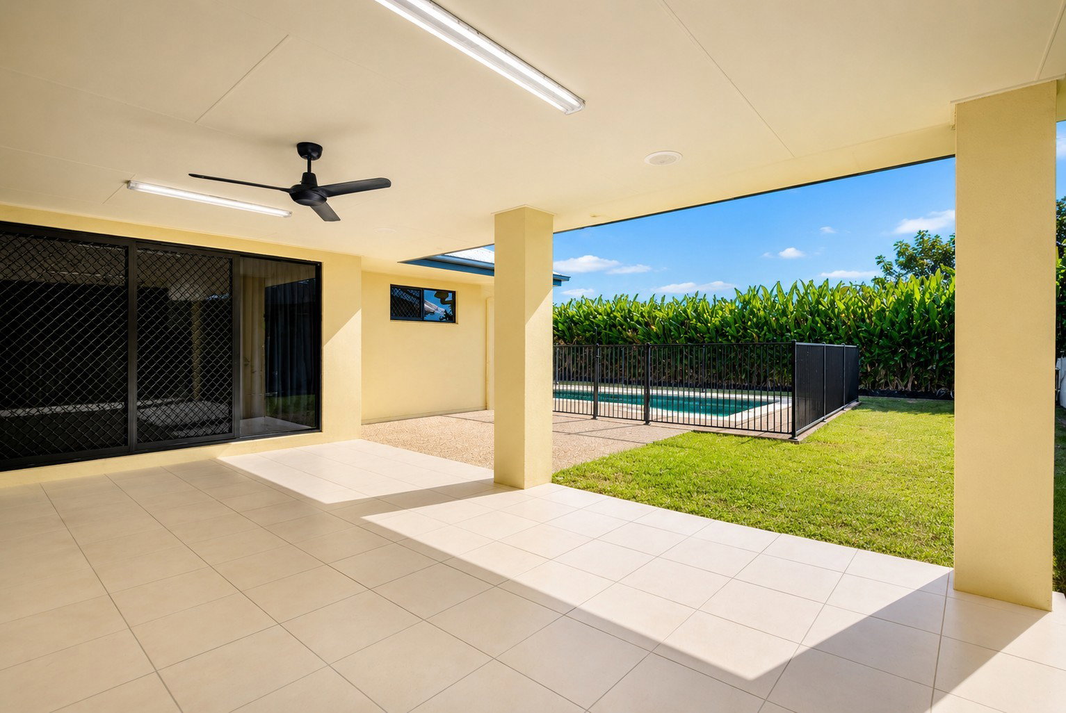 18 Chantilly Street, Bargara  QLD  4670