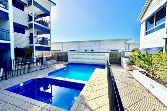 1/21 North Break Drive, Agnes Water  QLD  4677