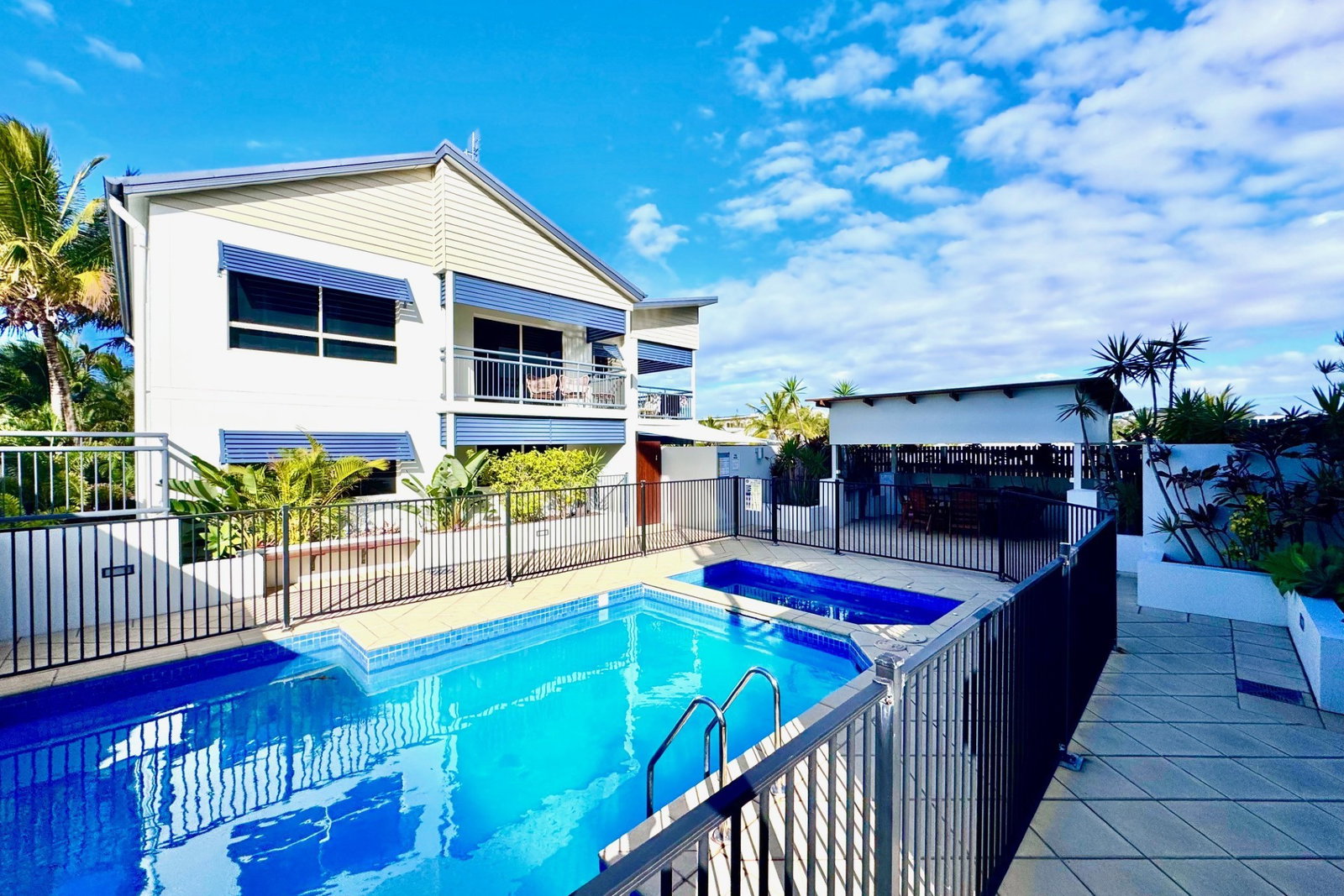 1/21 North Break Drive, Agnes Water  QLD  4677