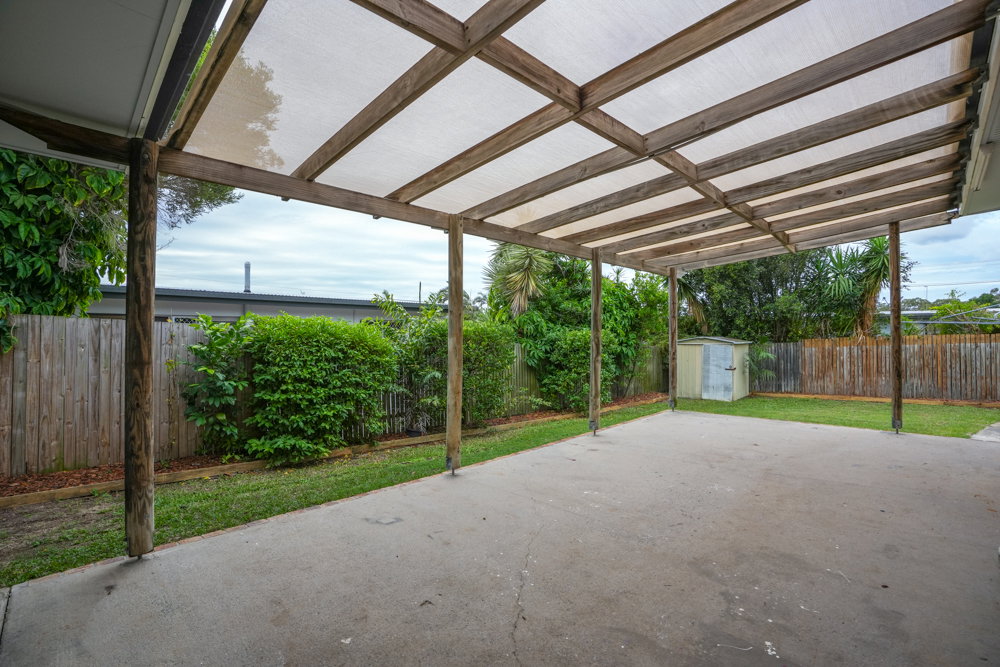 8 Lorikeet Avenue, New Auckland  QLD  4680