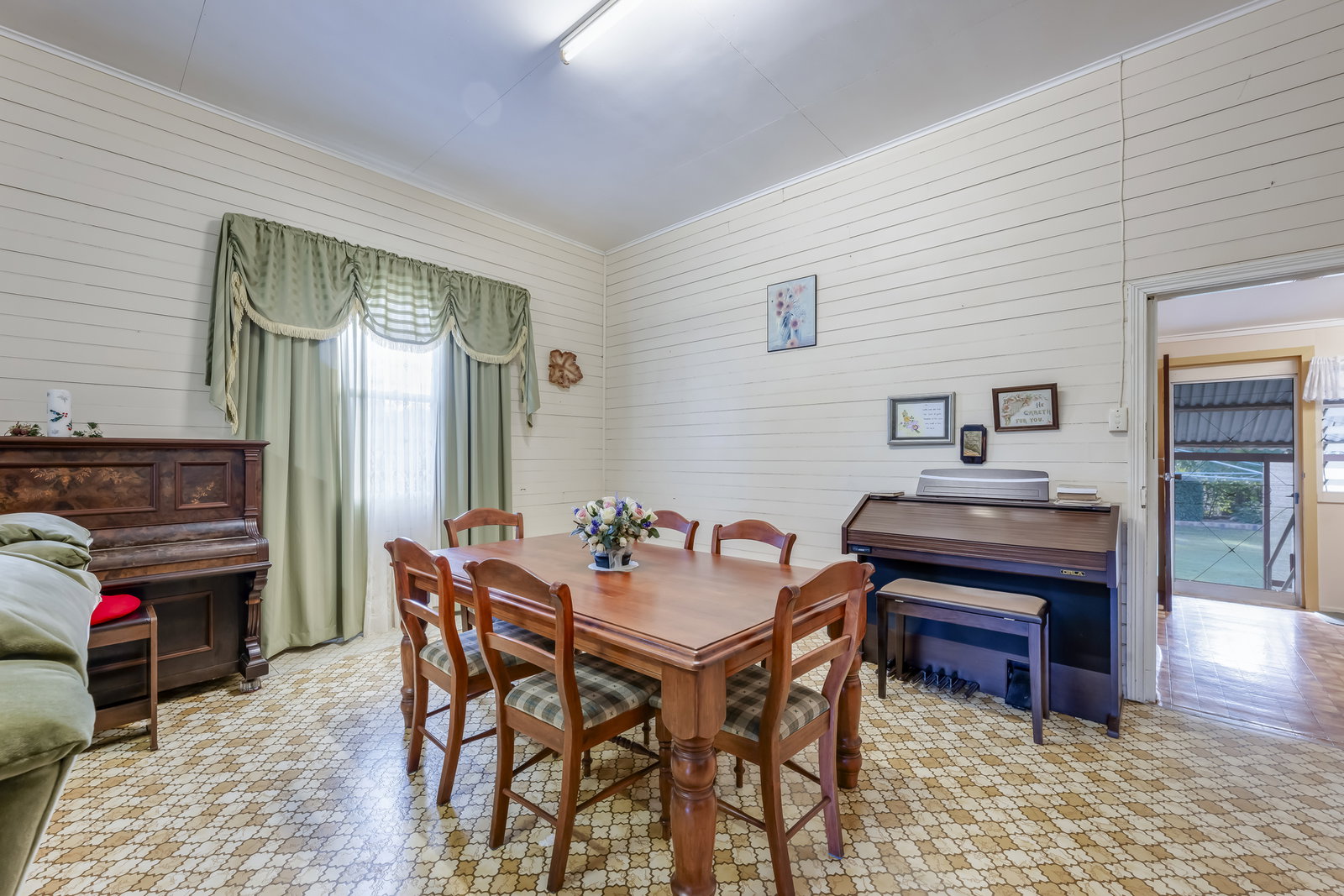 1884 Gin Gin Road, South Kolan  QLD  4670