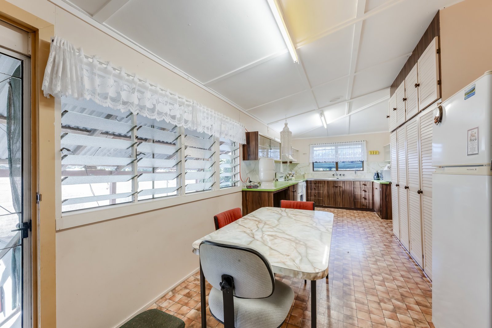 1884 Gin Gin Road, South Kolan  QLD  4670