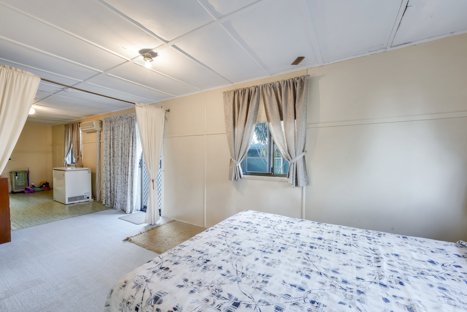 1884 Gin Gin Road, South Kolan  QLD  4670