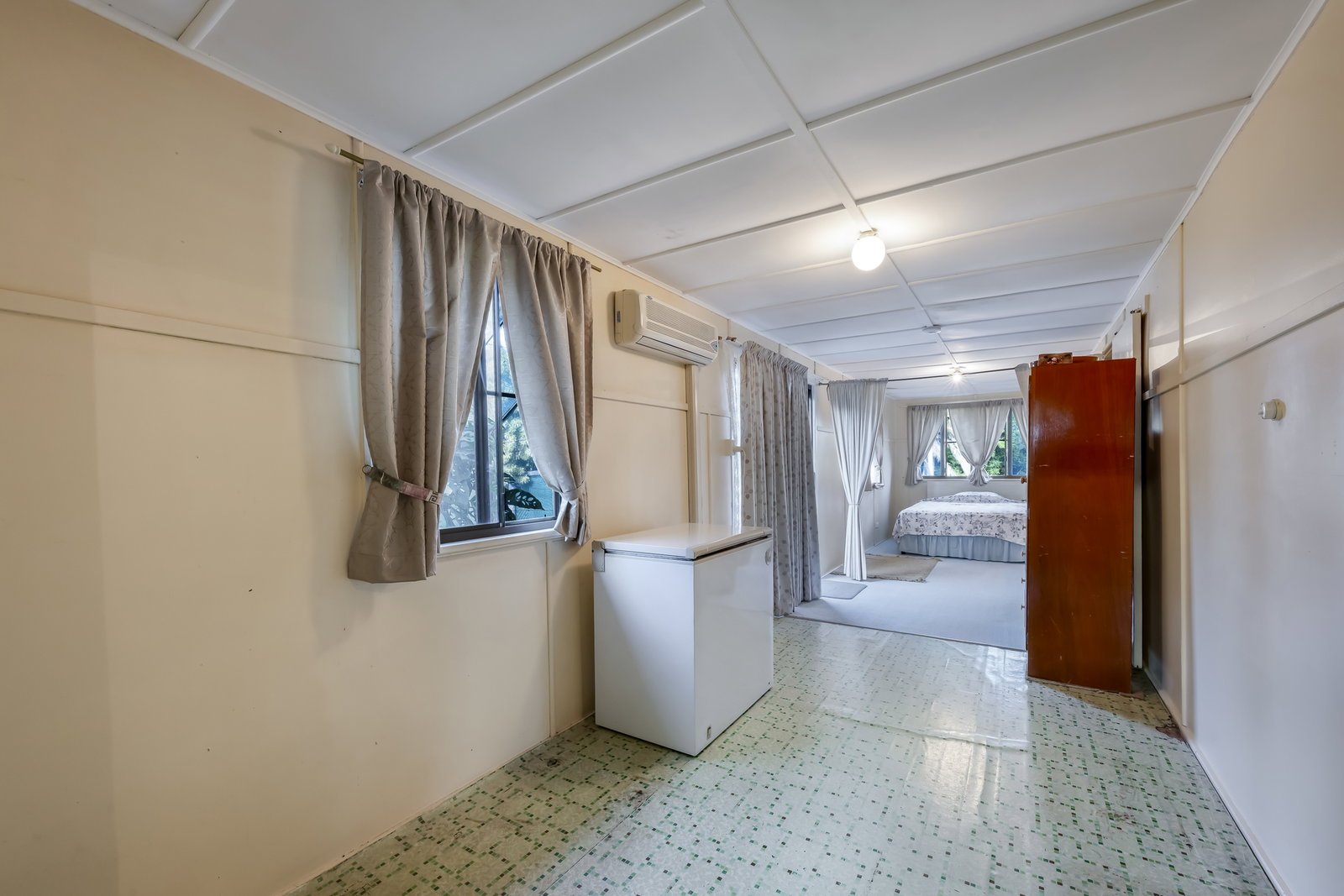 1884 Gin Gin Road, South Kolan  QLD  4670