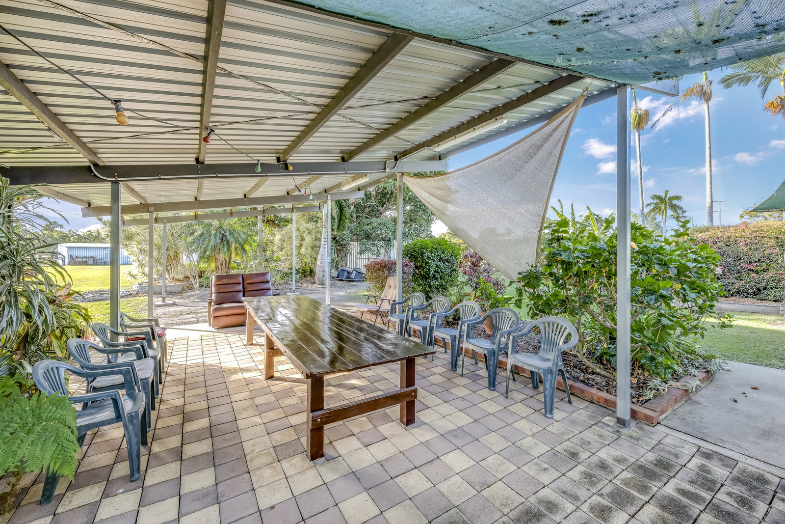 1884 Gin Gin Road, South Kolan  QLD  4670