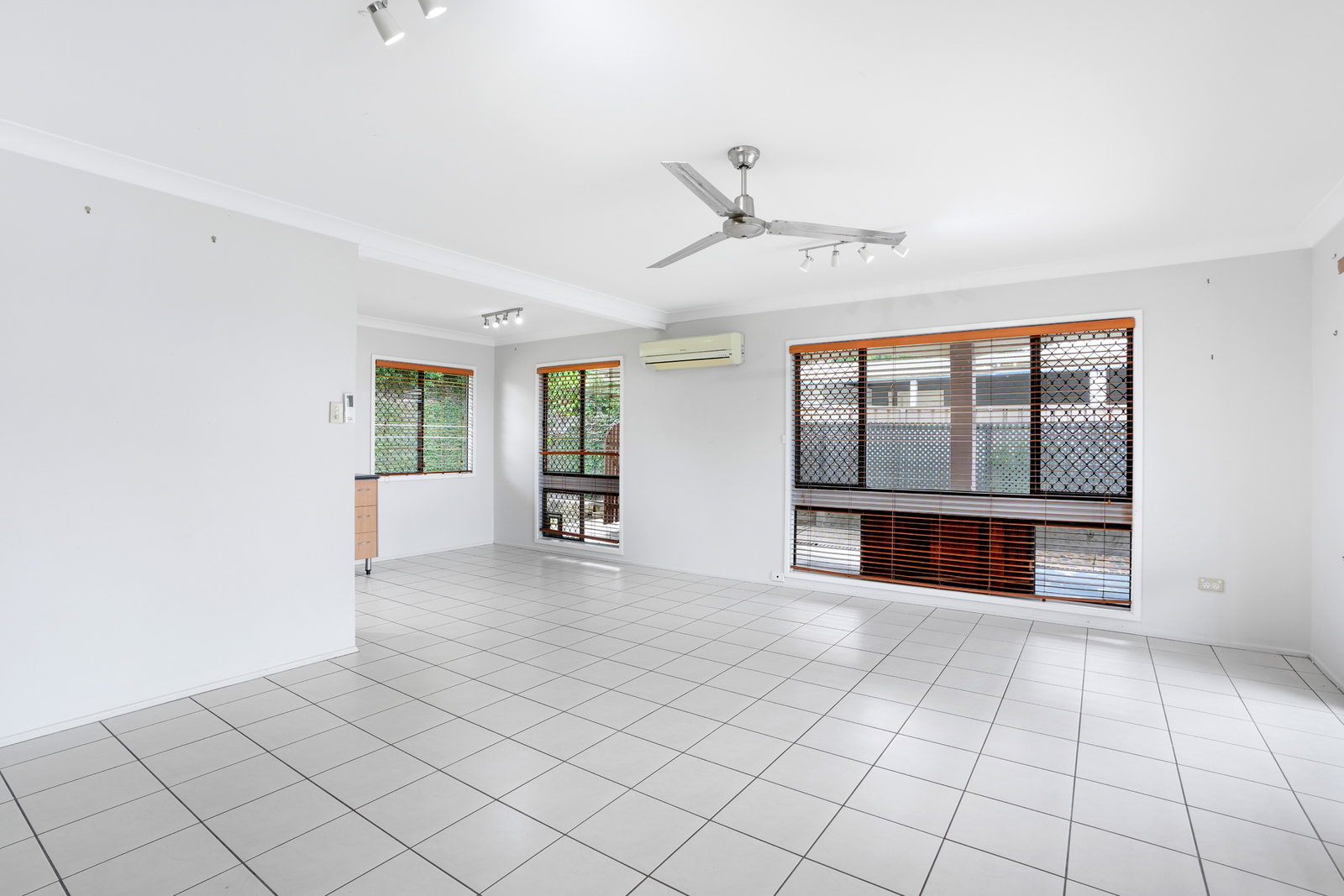38 Herbertson Street, West Gladstone  QLD  4680