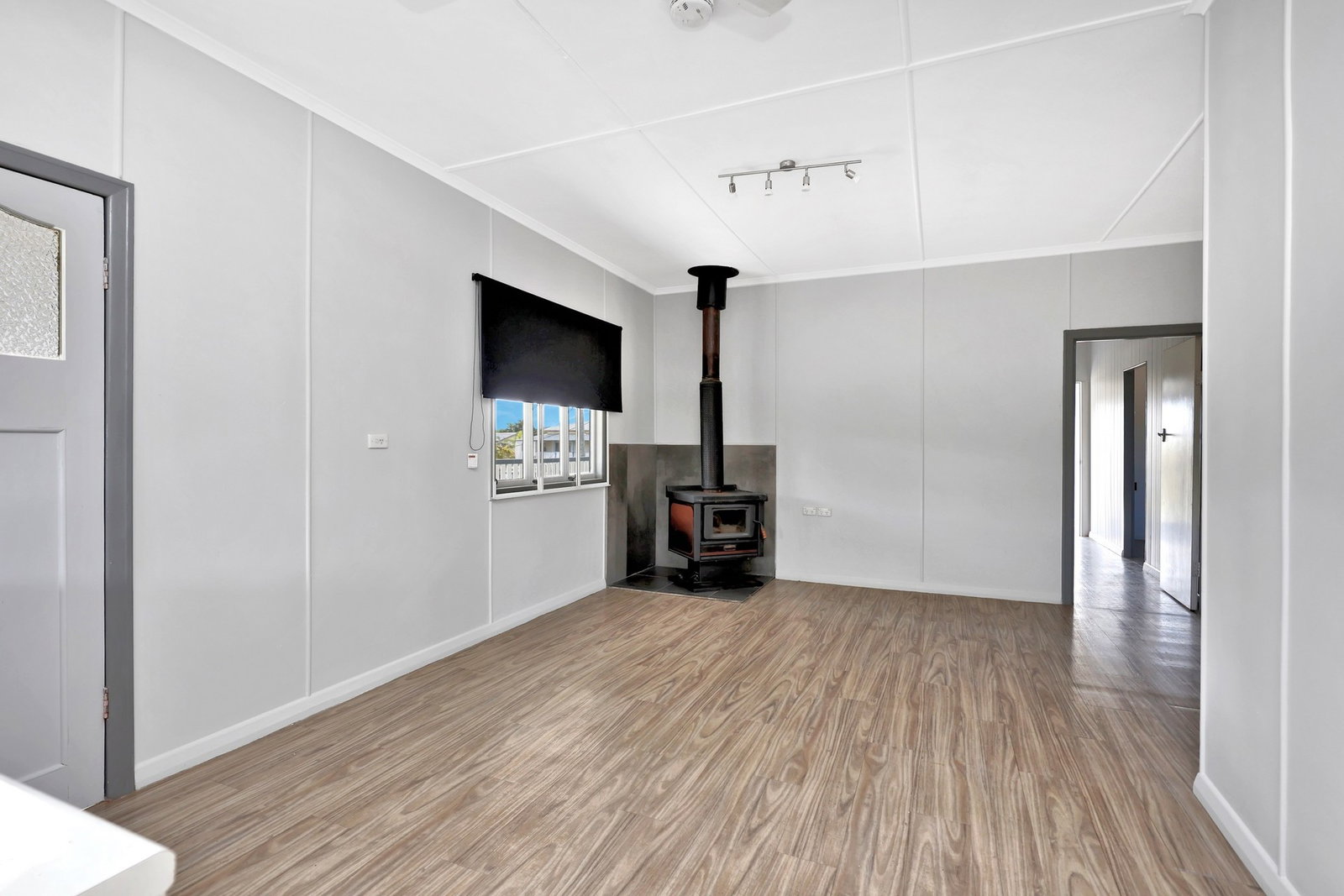 16 Doctor Street, Burnett Heads  QLD  4670