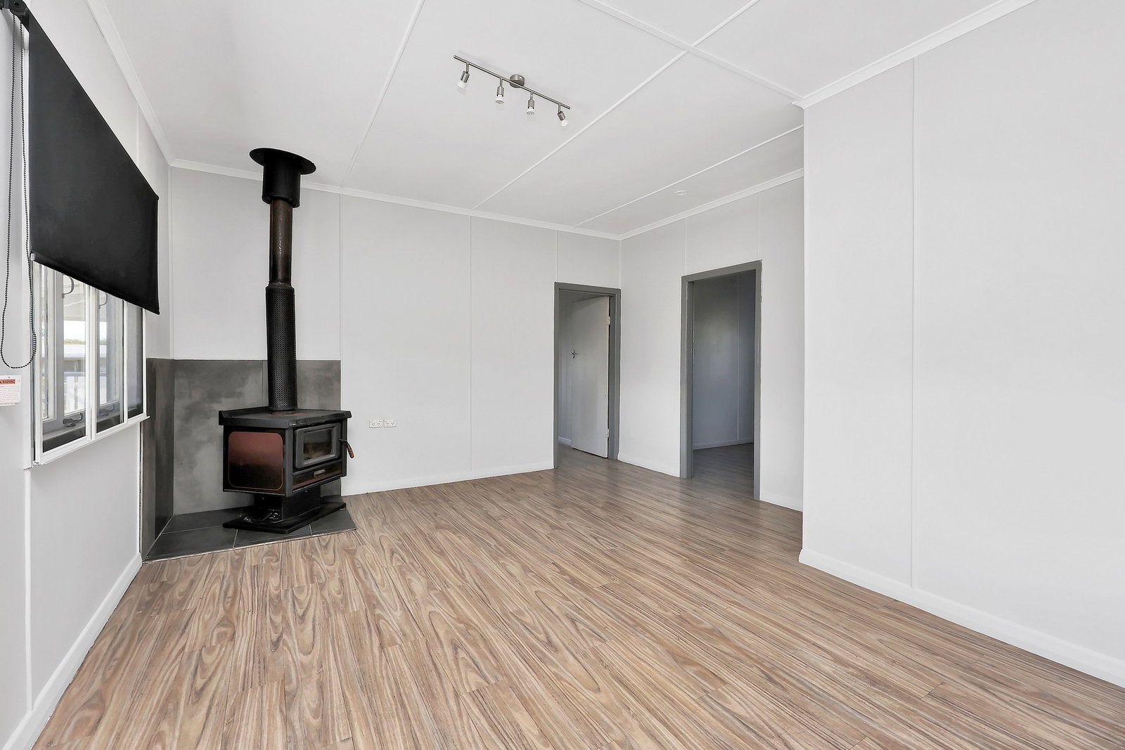 16 Doctor Street, Burnett Heads  QLD  4670