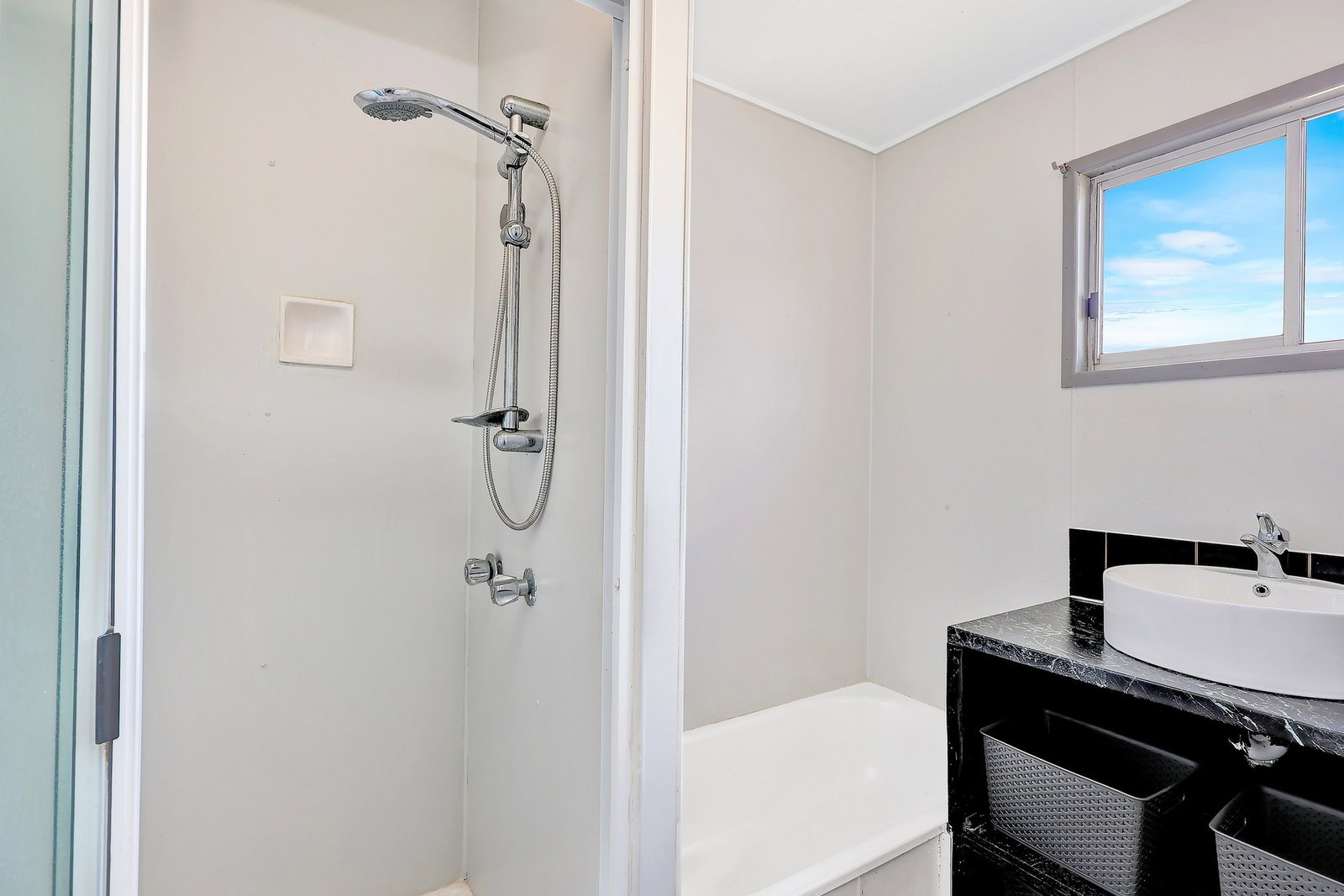 16 Doctor Street, Burnett Heads  QLD  4670