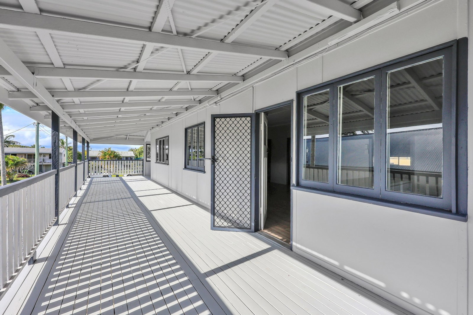 16 Doctor Street, Burnett Heads  QLD  4670