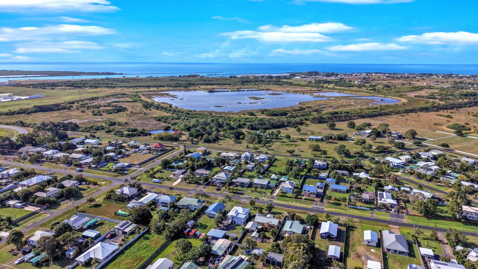 16 Doctor Street, Burnett Heads  QLD  4670
