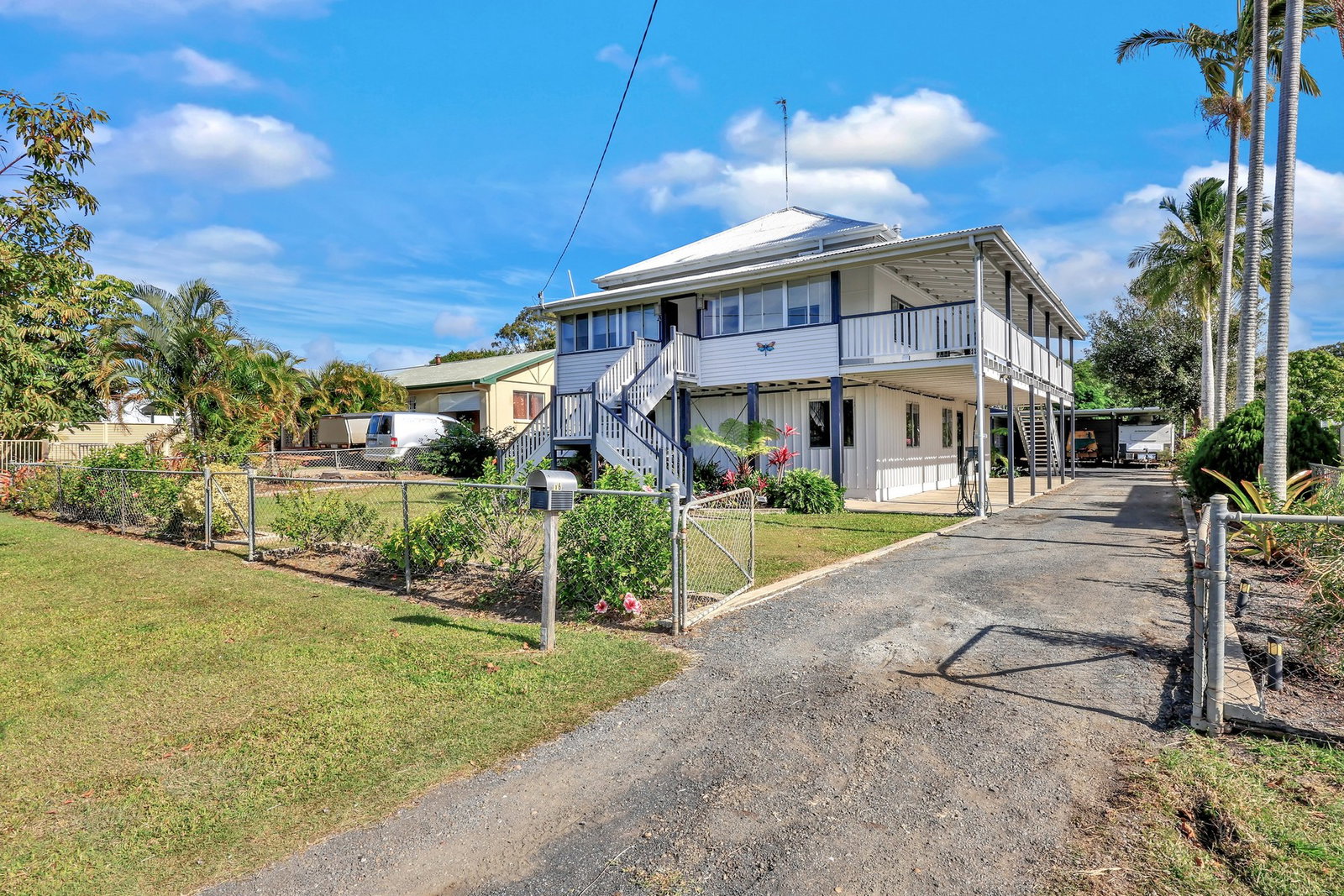 16 Doctor Street, Burnett Heads  QLD  4670