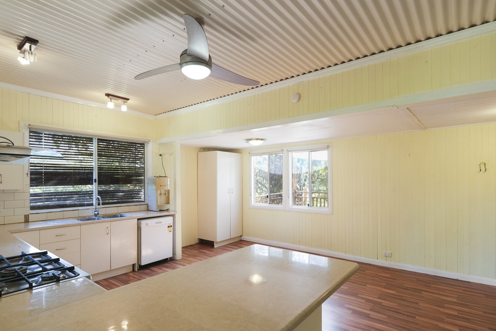 48 Morris Road, Wonbah  QLD  4671