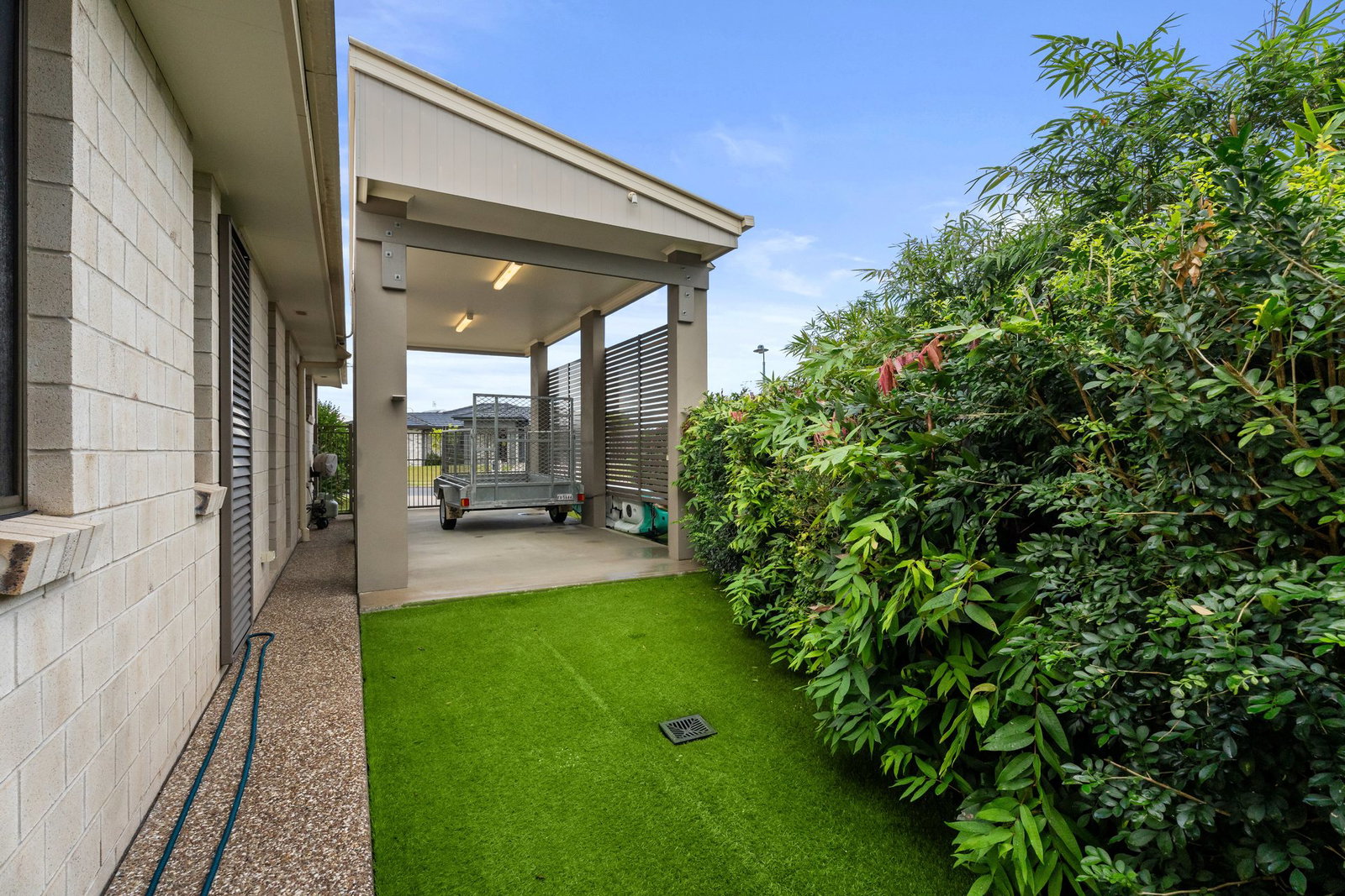 13 Satinwood Avenue, Urraween  QLD  4655