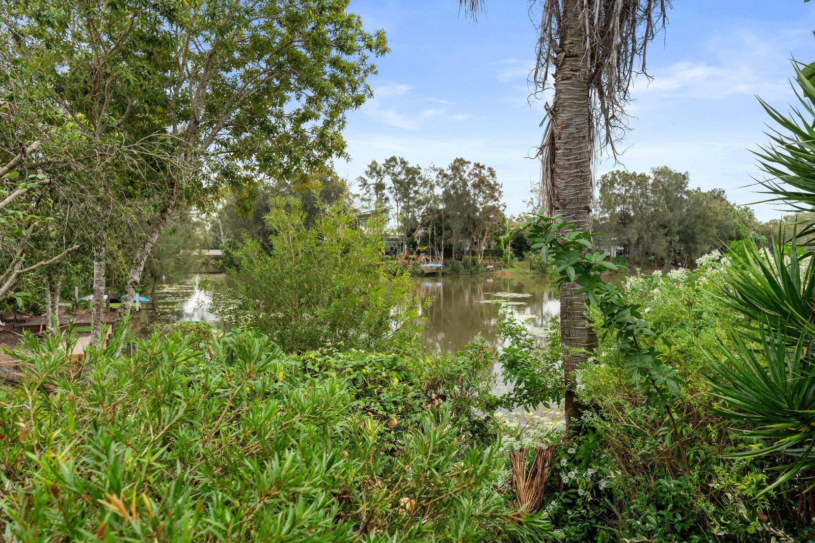 13 Satinwood Avenue, Urraween  QLD  4655