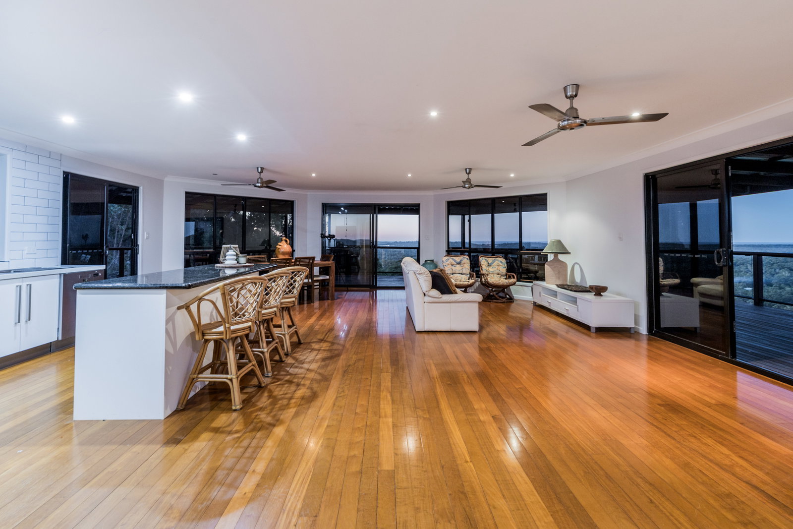 124 Josefski Road, Agnes Water  QLD  4677
