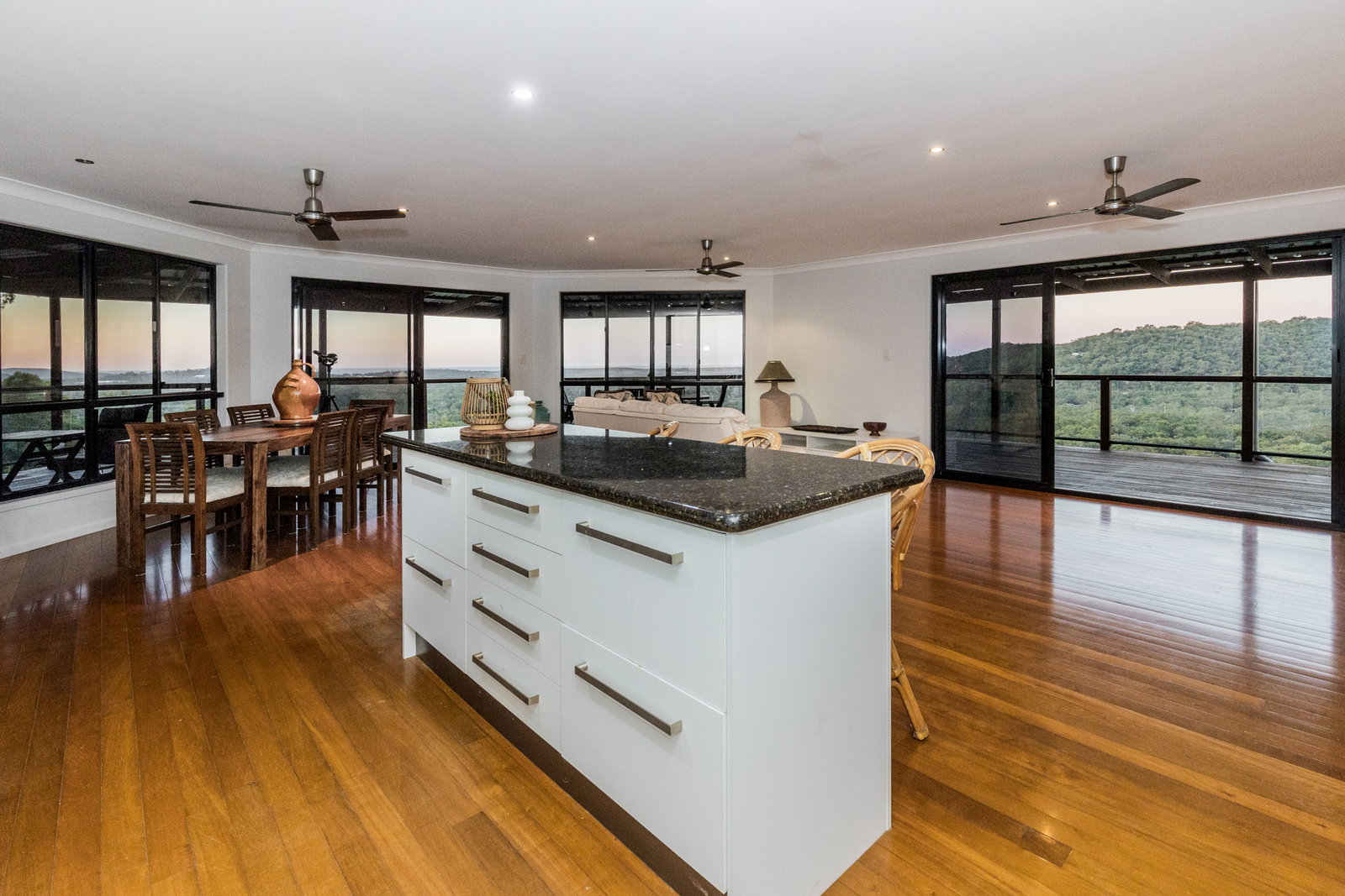 124 Josefski Road, Agnes Water  QLD  4677