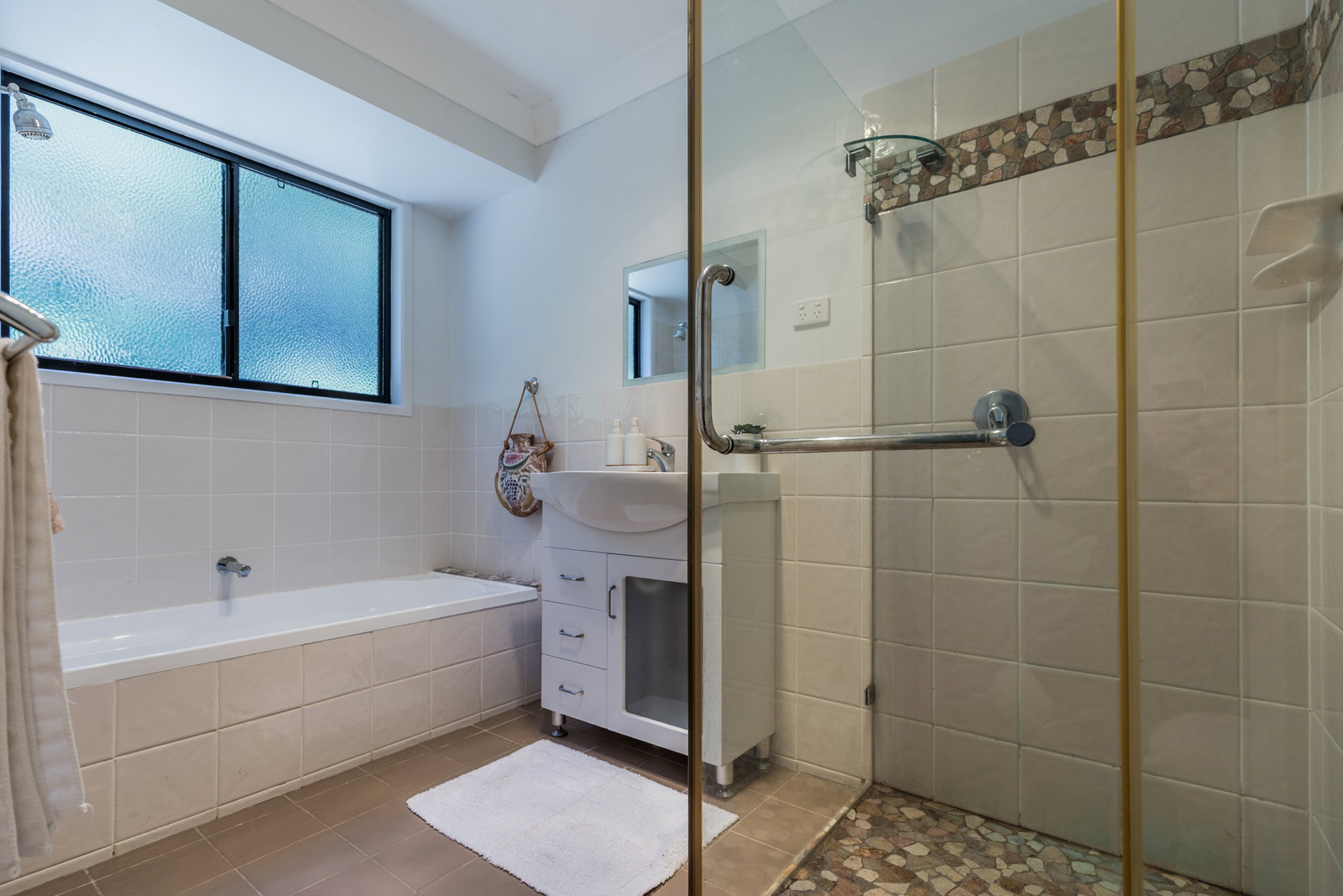 124 Josefski Road, Agnes Water  QLD  4677