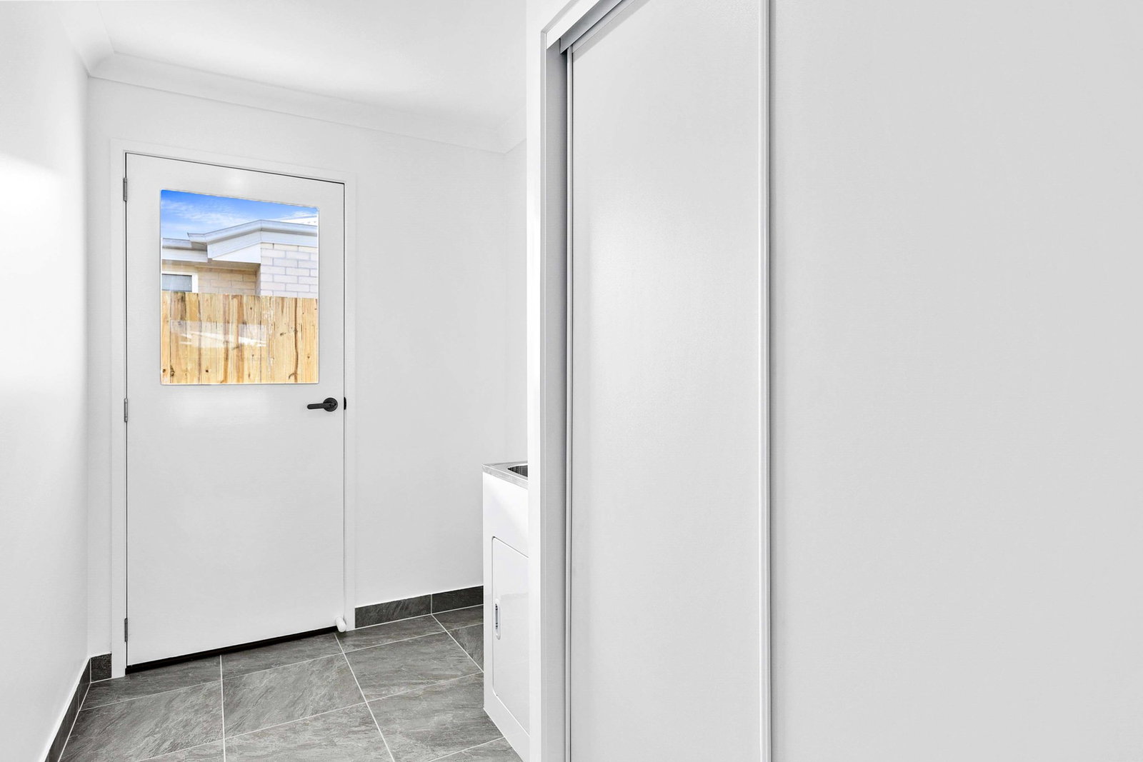 2 Harmony Avenue, Urraween  QLD  4655