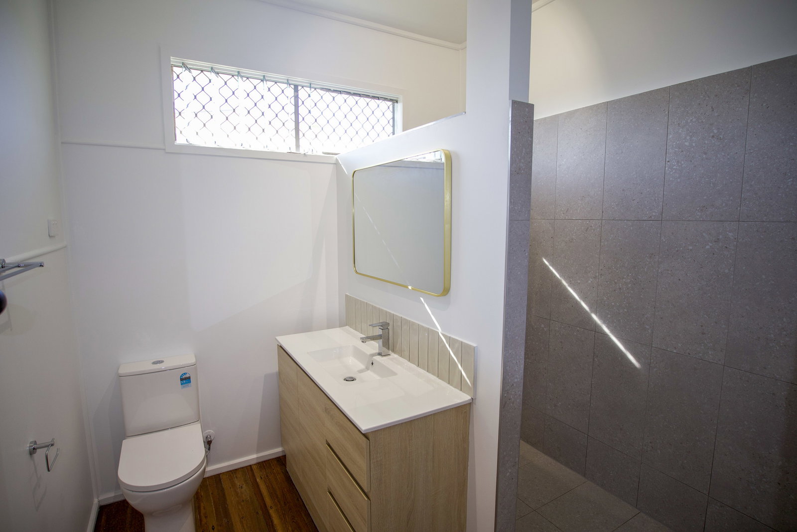 2 Logan Street, Norville  QLD  4670