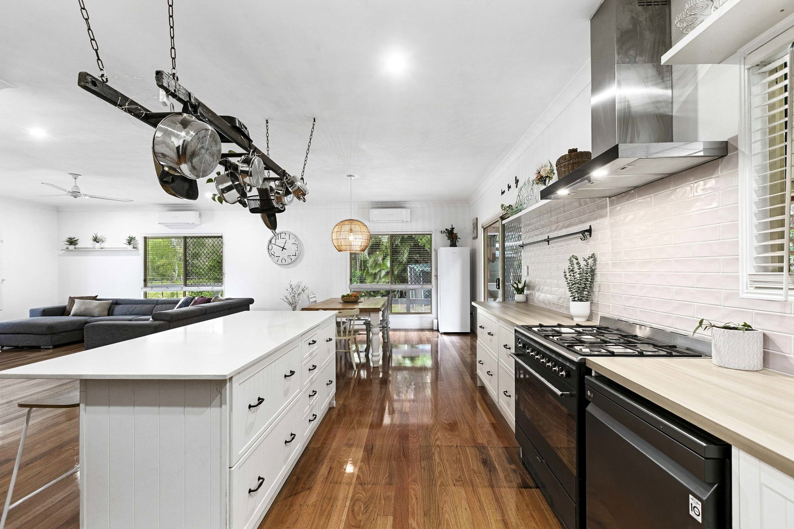 118 Central Road, Tinana  QLD  4650
