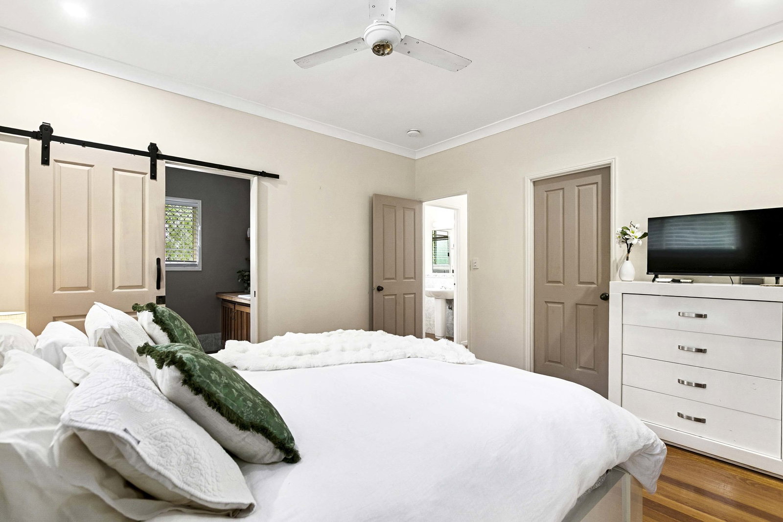 118 Central Road, Tinana  QLD  4650