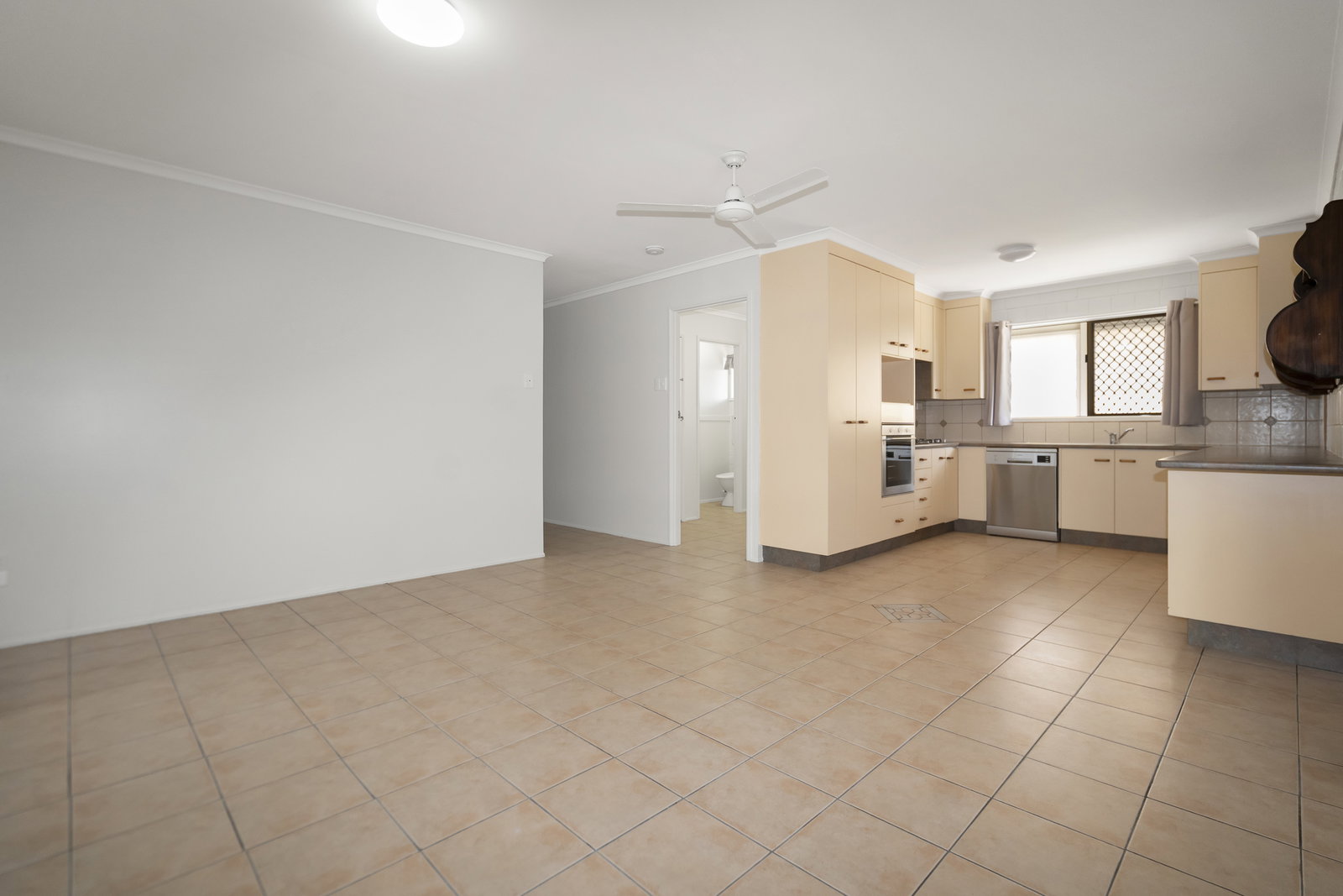 14 Dittman Road, Avoca  QLD  4670