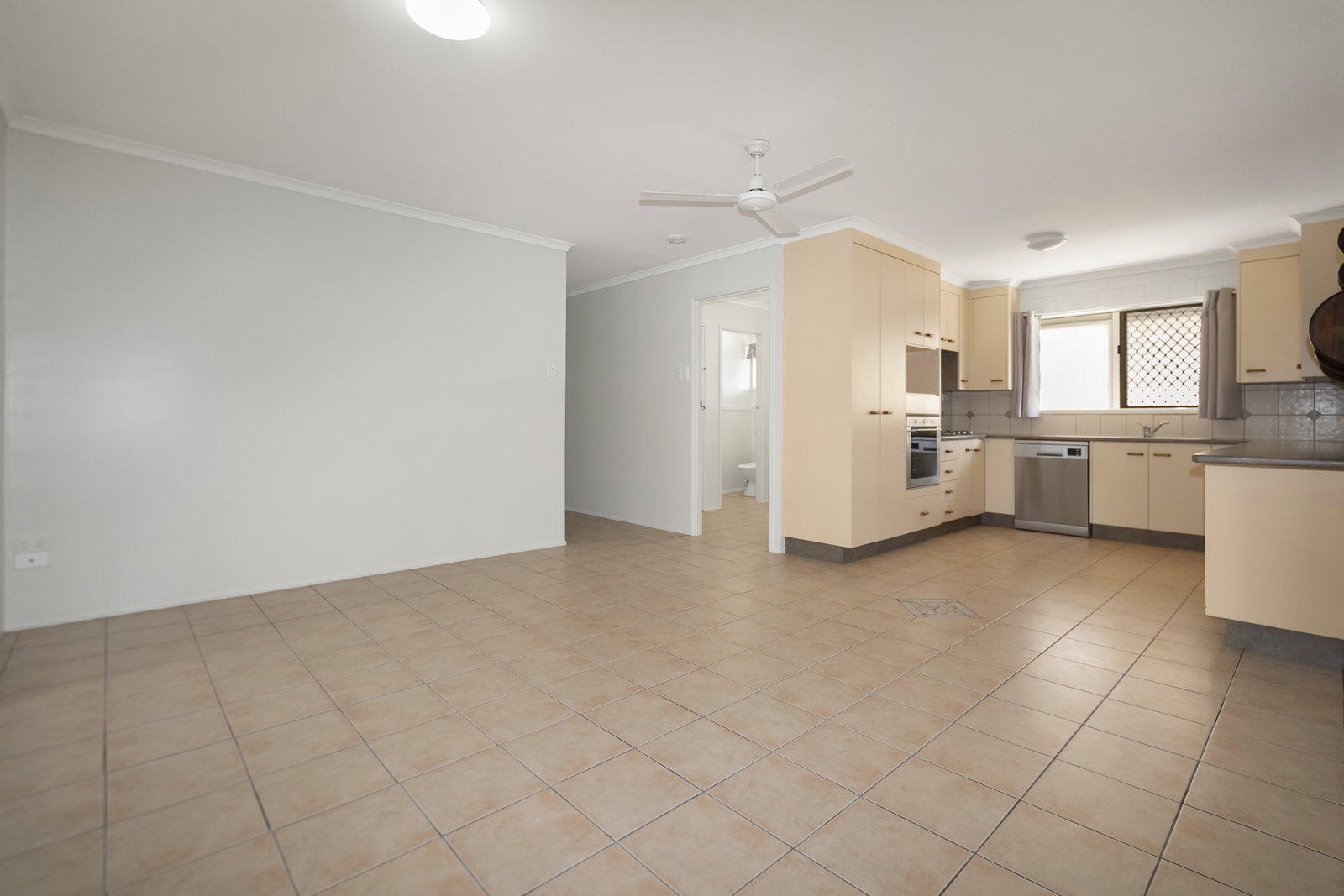 14 Dittman Road, Avoca  QLD  4670