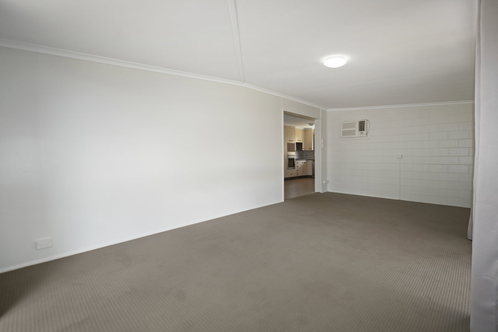 14 Dittman Road, Avoca  QLD  4670