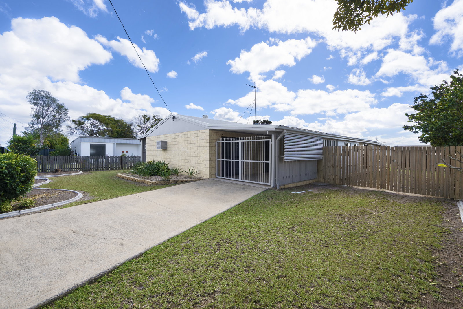 14 Dittman Road, Avoca  QLD  4670
