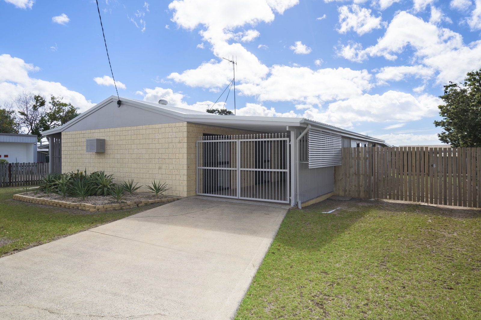 14 Dittman Road, Avoca  QLD  4670