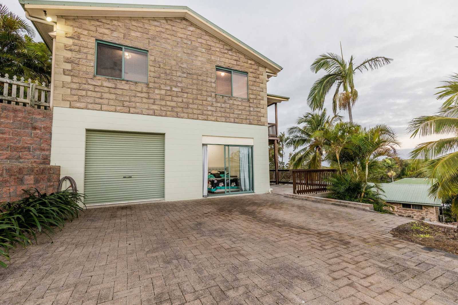 2 Woodrow Drive, Agnes Water  QLD  4677