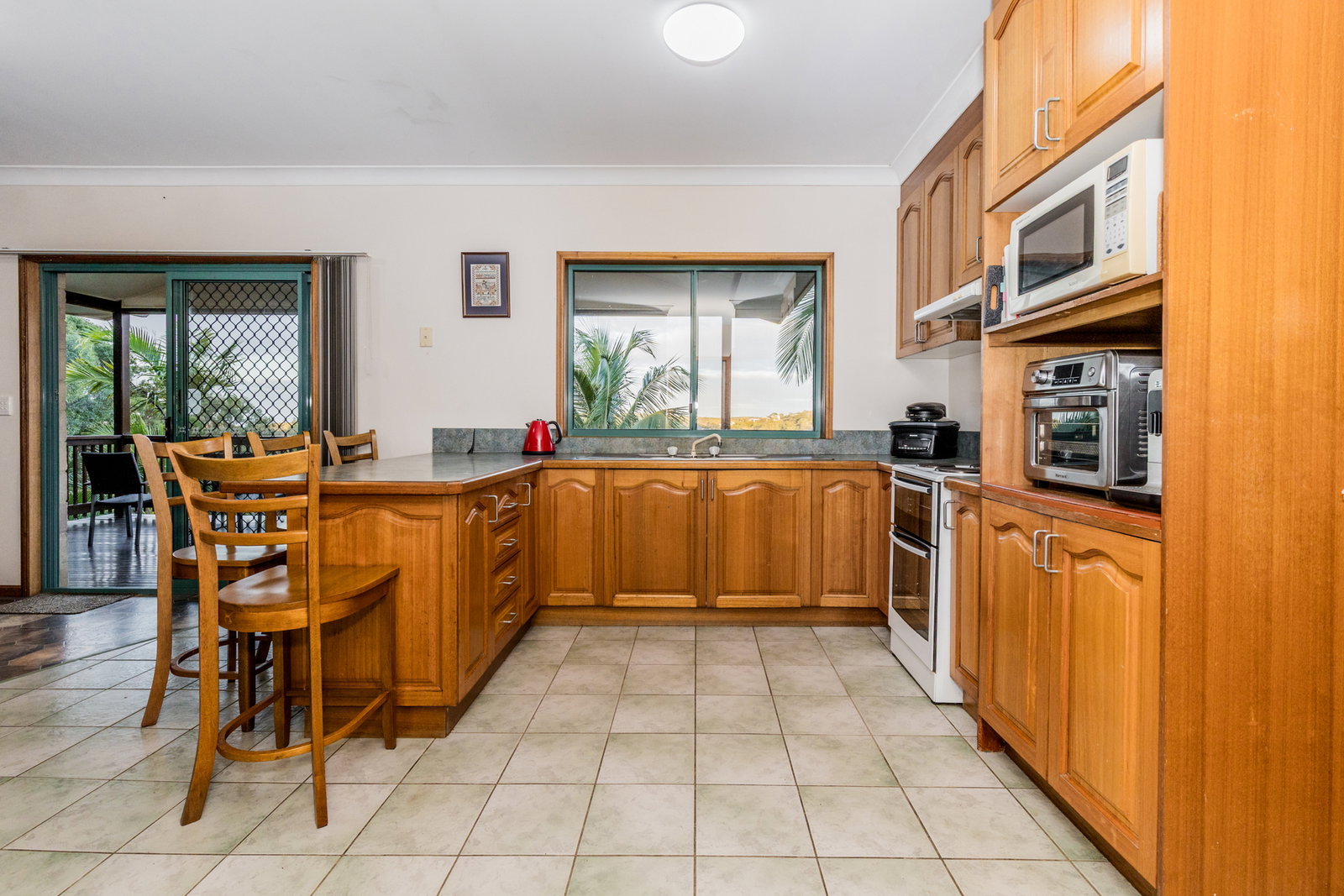 2 Woodrow Drive, Agnes Water  QLD  4677
