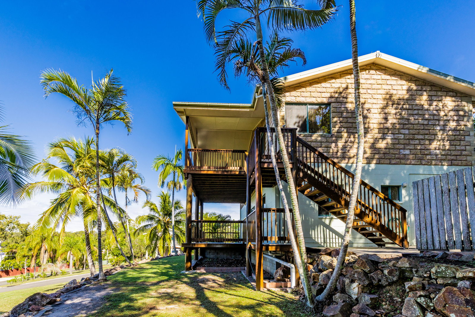 2 Woodrow Drive, Agnes Water  QLD  4677