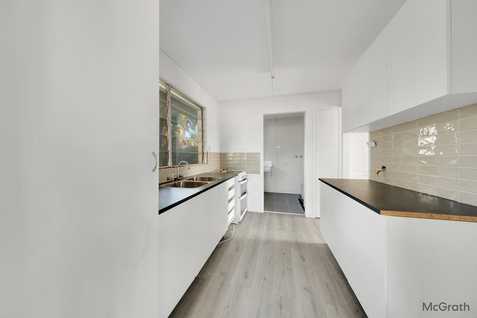 63 Wood Street, Barney Point  QLD  4680