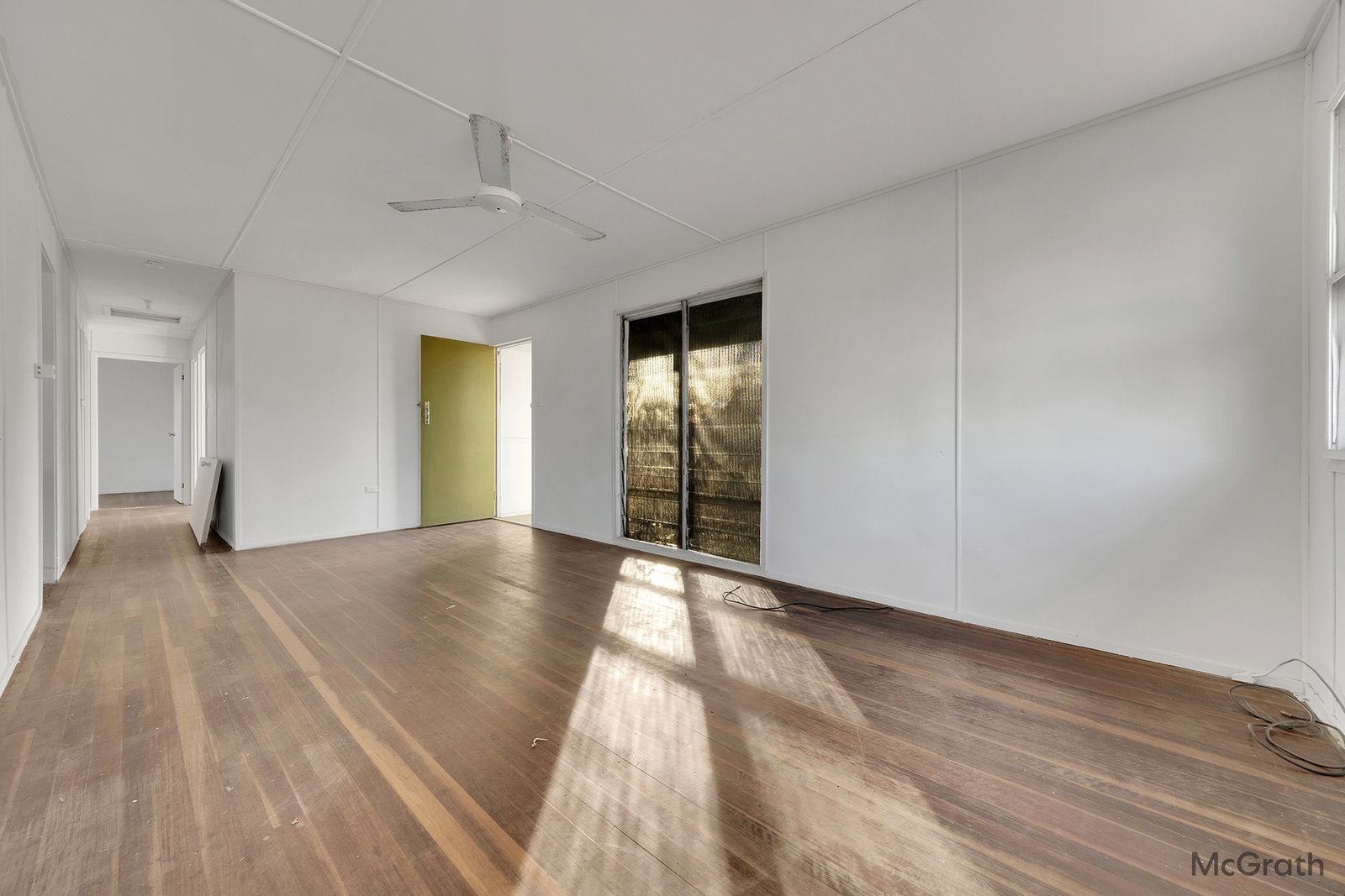 63 Wood Street, Barney Point  QLD  4680