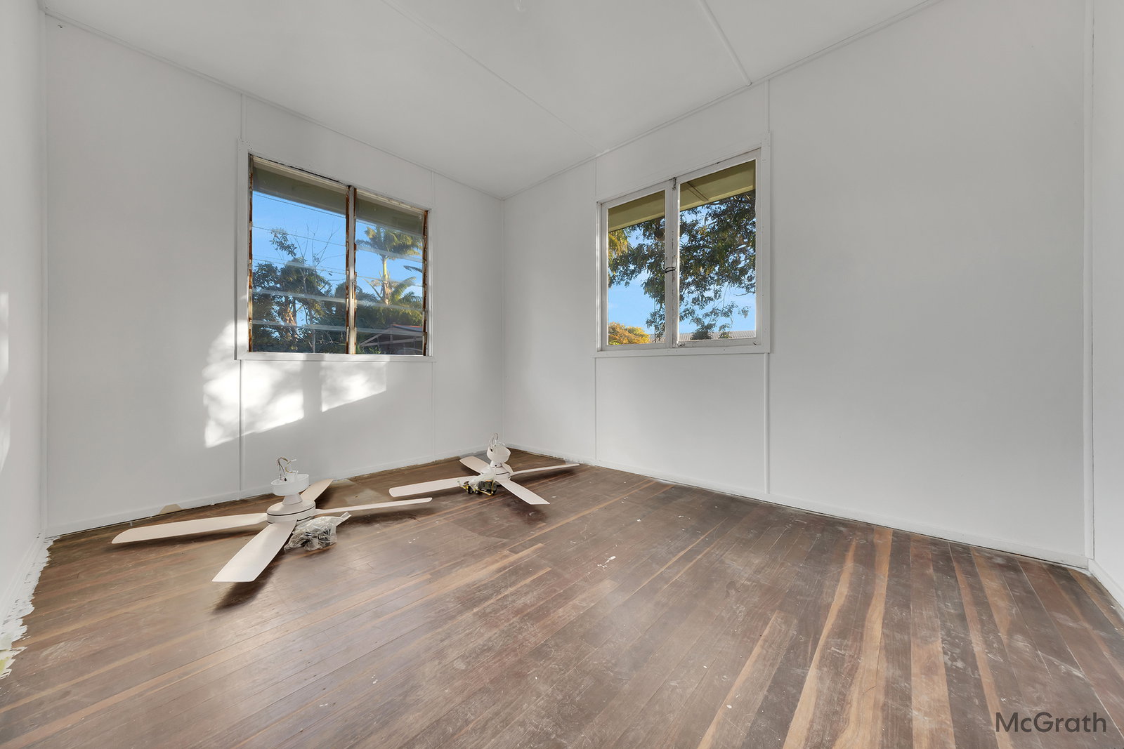 63 Wood Street, Barney Point  QLD  4680