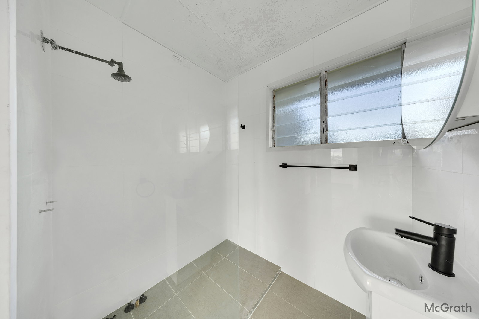 63 Wood Street, Barney Point  QLD  4680