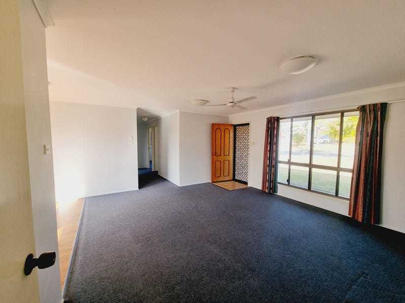 2 Valiant Court, Clinton  QLD  4680