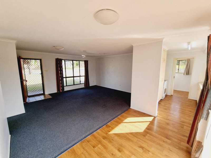 2 Valiant Court, Clinton  QLD  4680
