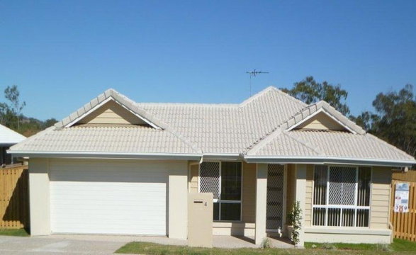 4 Bendee Street, Glen Eden  QLD  4680