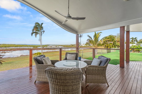 9-11 Jensen Avenue, Maaroom  QLD  4650